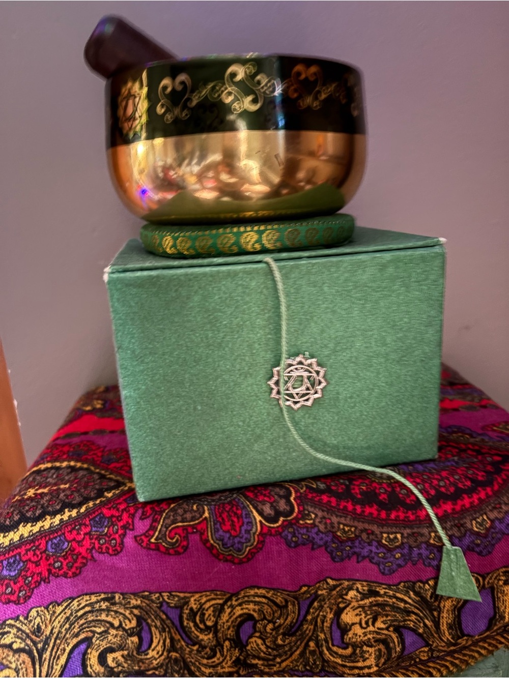 Brass Heart Chakra Anahata Singing Bowl with Green Cushion